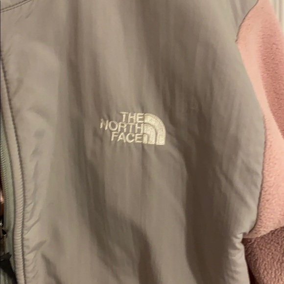 Light pink & grey The North Face Denali jacket! - Picture 4 of 4